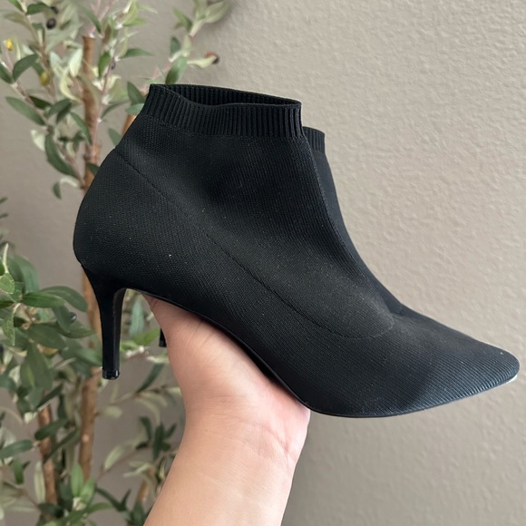 SOCK Pointy Heel - Picture 2 of 6